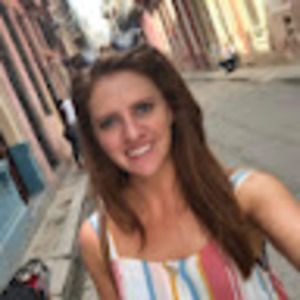 Meet your Posher, Holly